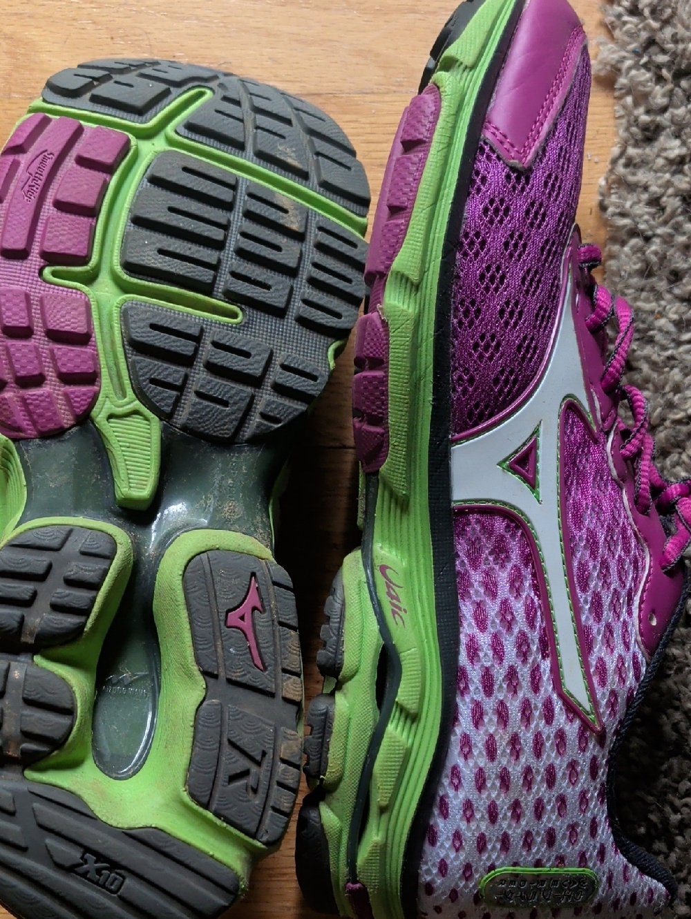 Mizuno Women's Purple and Lime Green Running Trainers